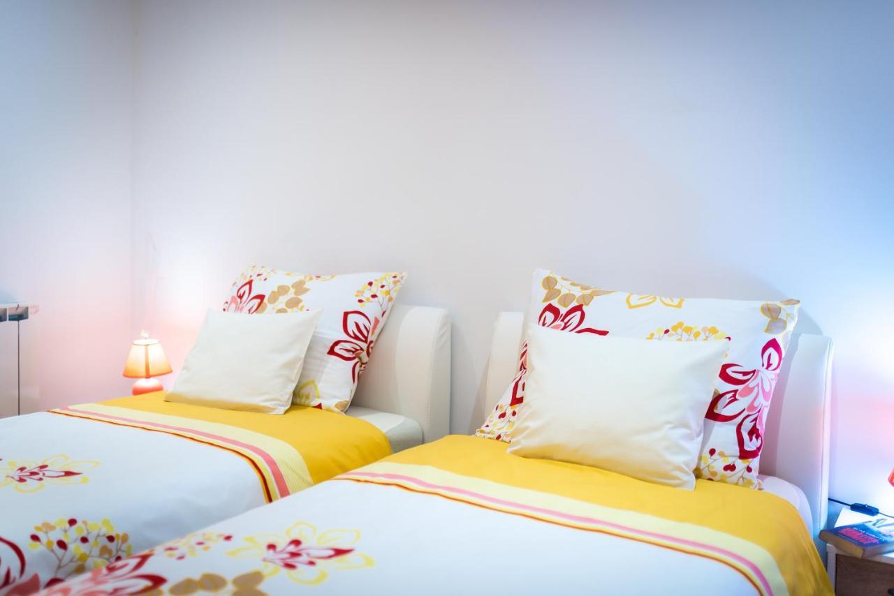 Guest House Slatki Snovi Knin Eksteriør bilde