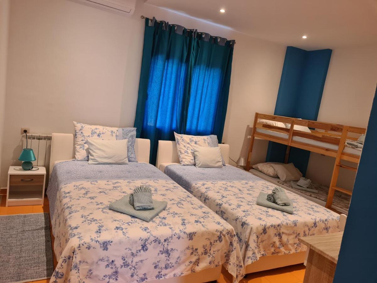 Guest House Slatki Snovi Knin Eksteriør bilde