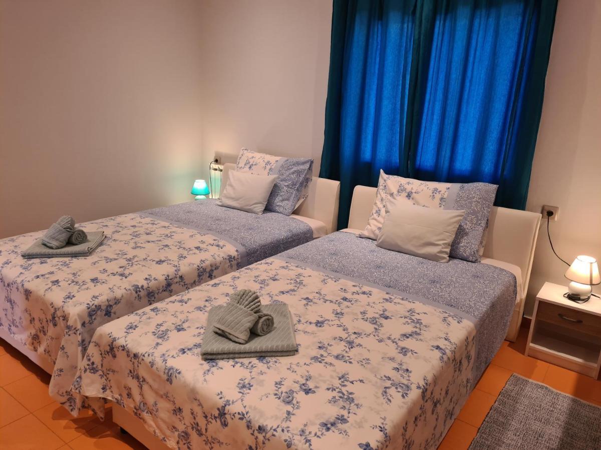 Guest House Slatki Snovi Knin Eksteriør bilde